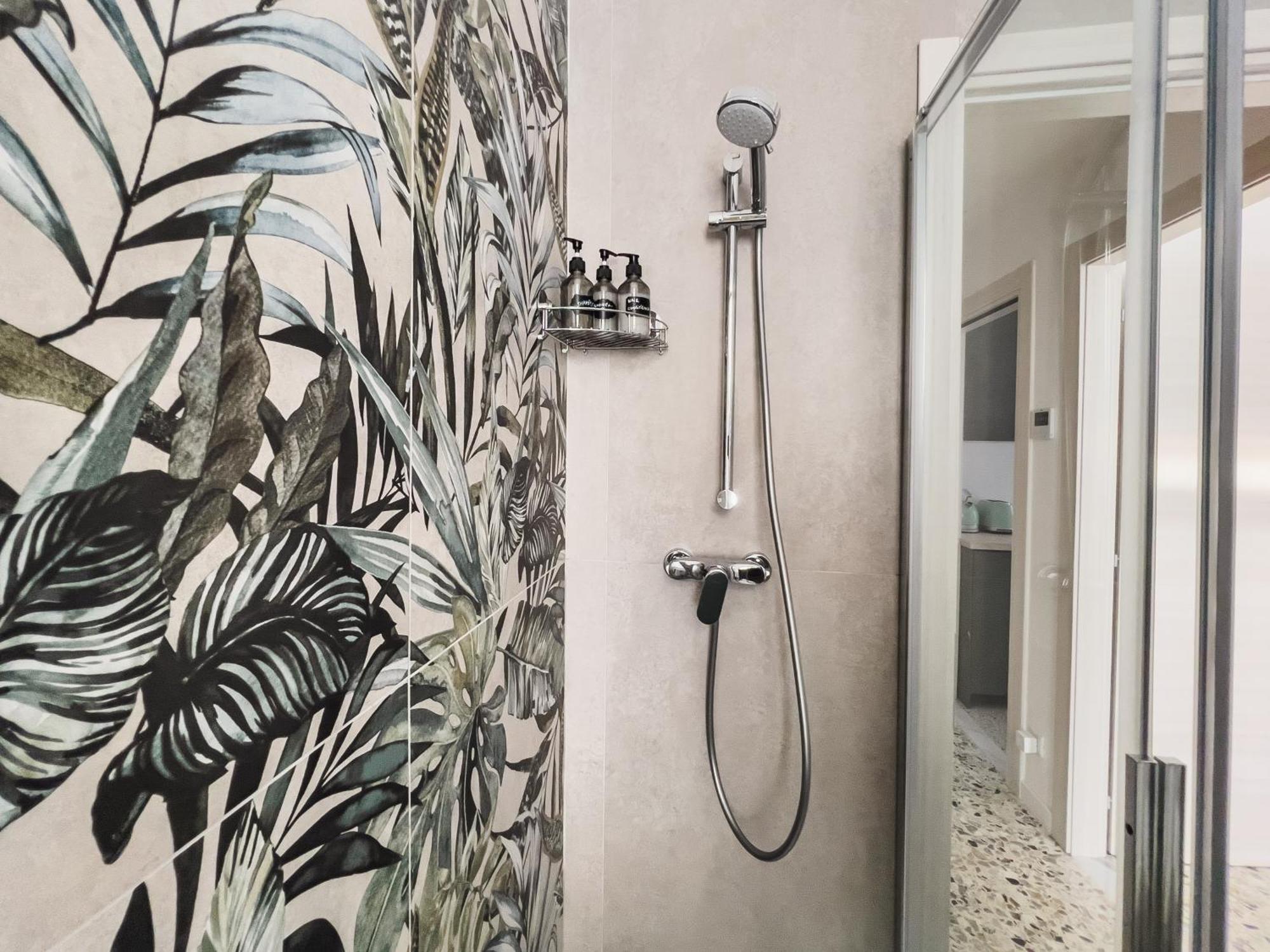 Апартаменти Freshly Renovated 10 Minutes From Arena Верона Екстер'єр фото