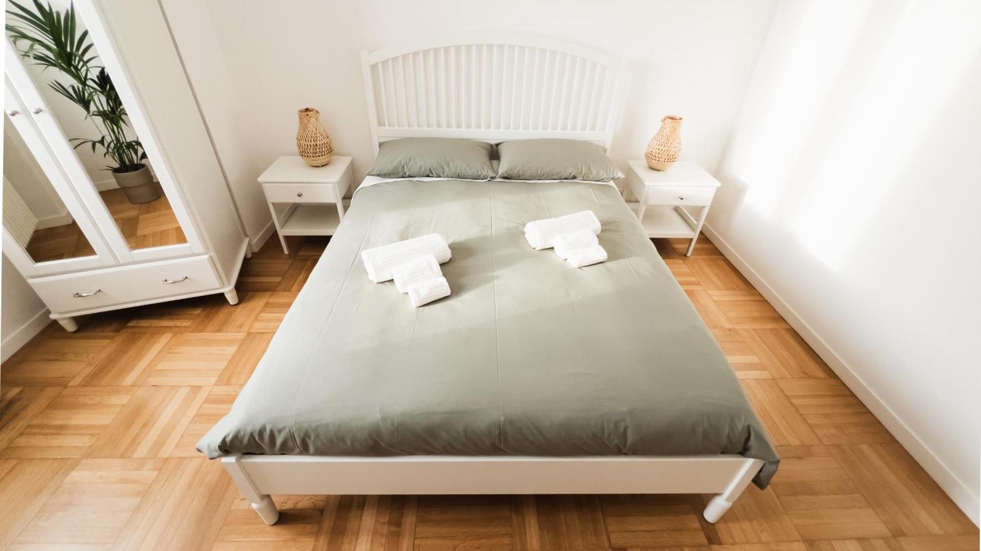 Апартаменти Freshly Renovated 10 Minutes From Arena Верона Екстер'єр фото